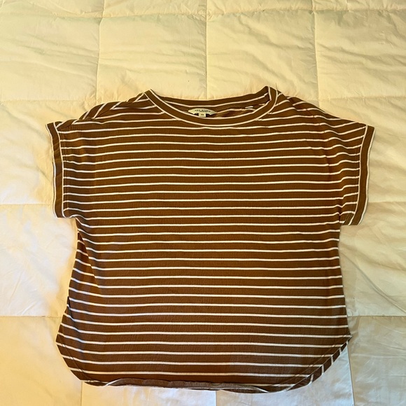 Max Studio Tops - Max Studio size XS striped tee